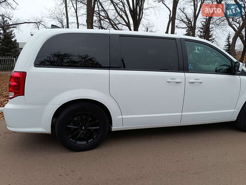 Минивэн Dodge Grand Caravan 2020 в Полтаве фото 8 Минивэн Dodge Grand Caravan 2020 в Полтаве