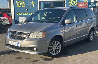 Минивэн Dodge Grand Caravan 2017 в Киеве