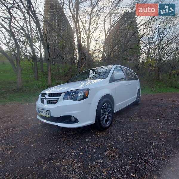 Мінівен Dodge Grand Caravan 2018 в Одесі