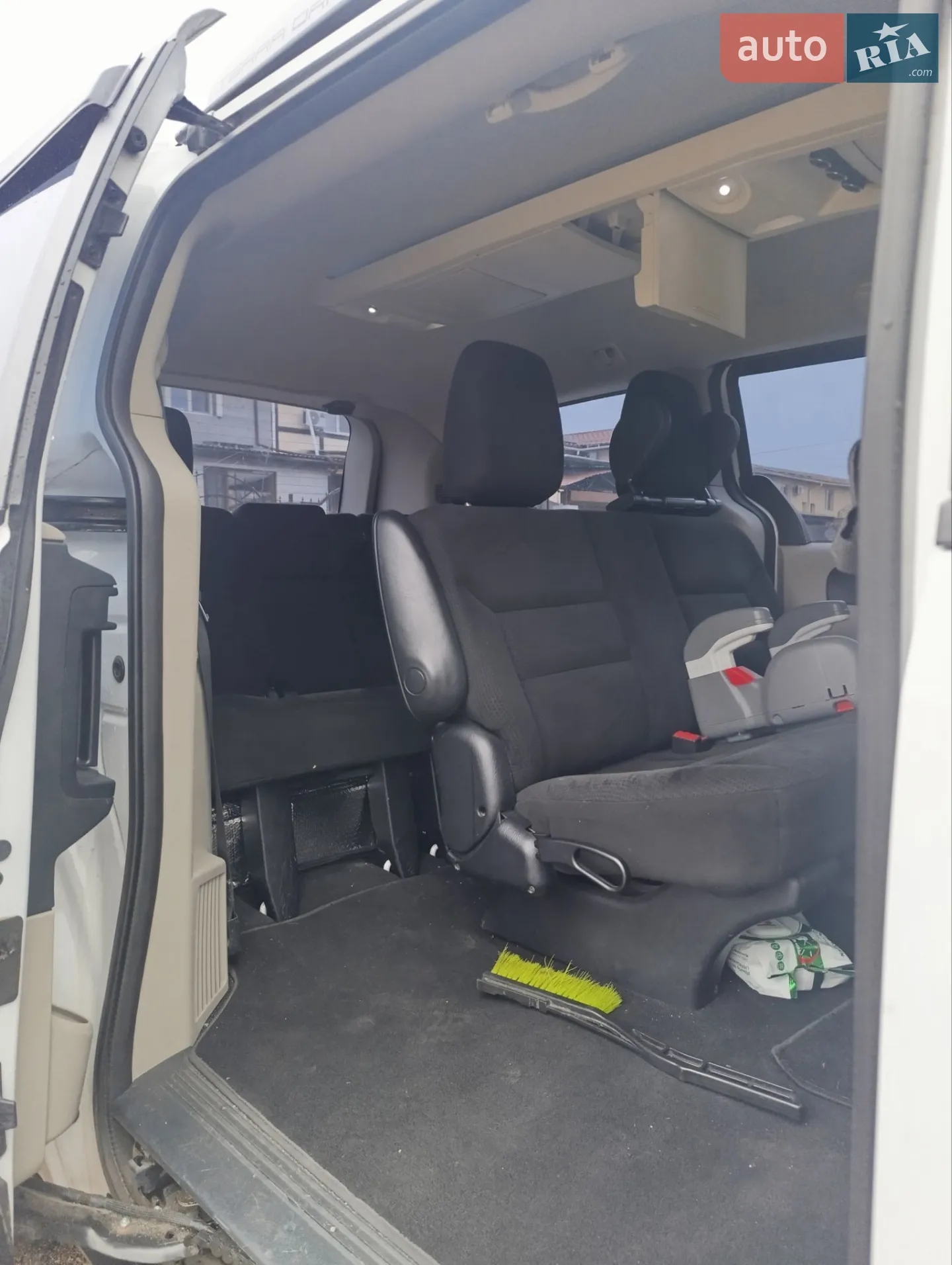 2015 Dodge Caravan - мініатюра 7