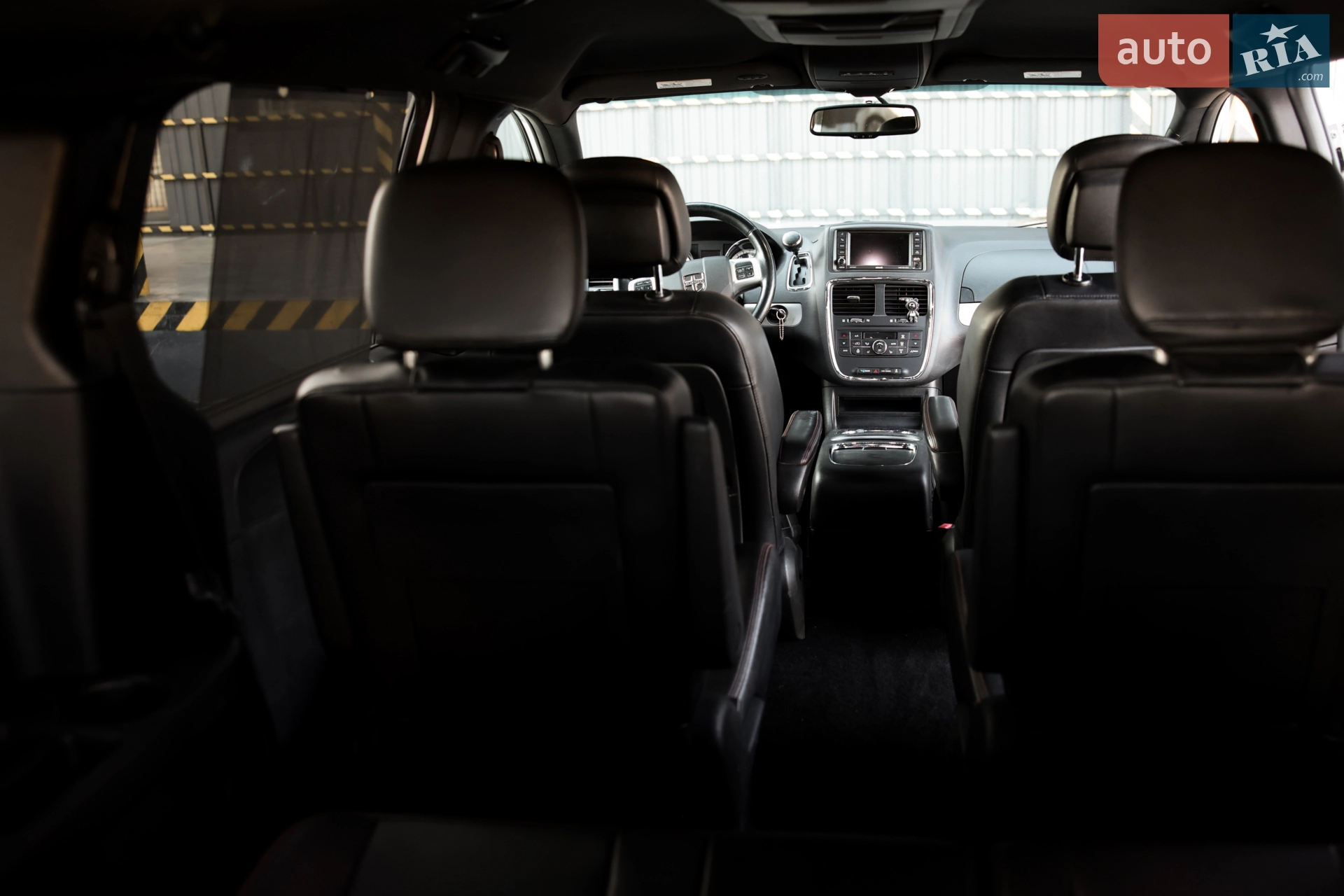 2017 Dodge Caravan - мініатюра 51