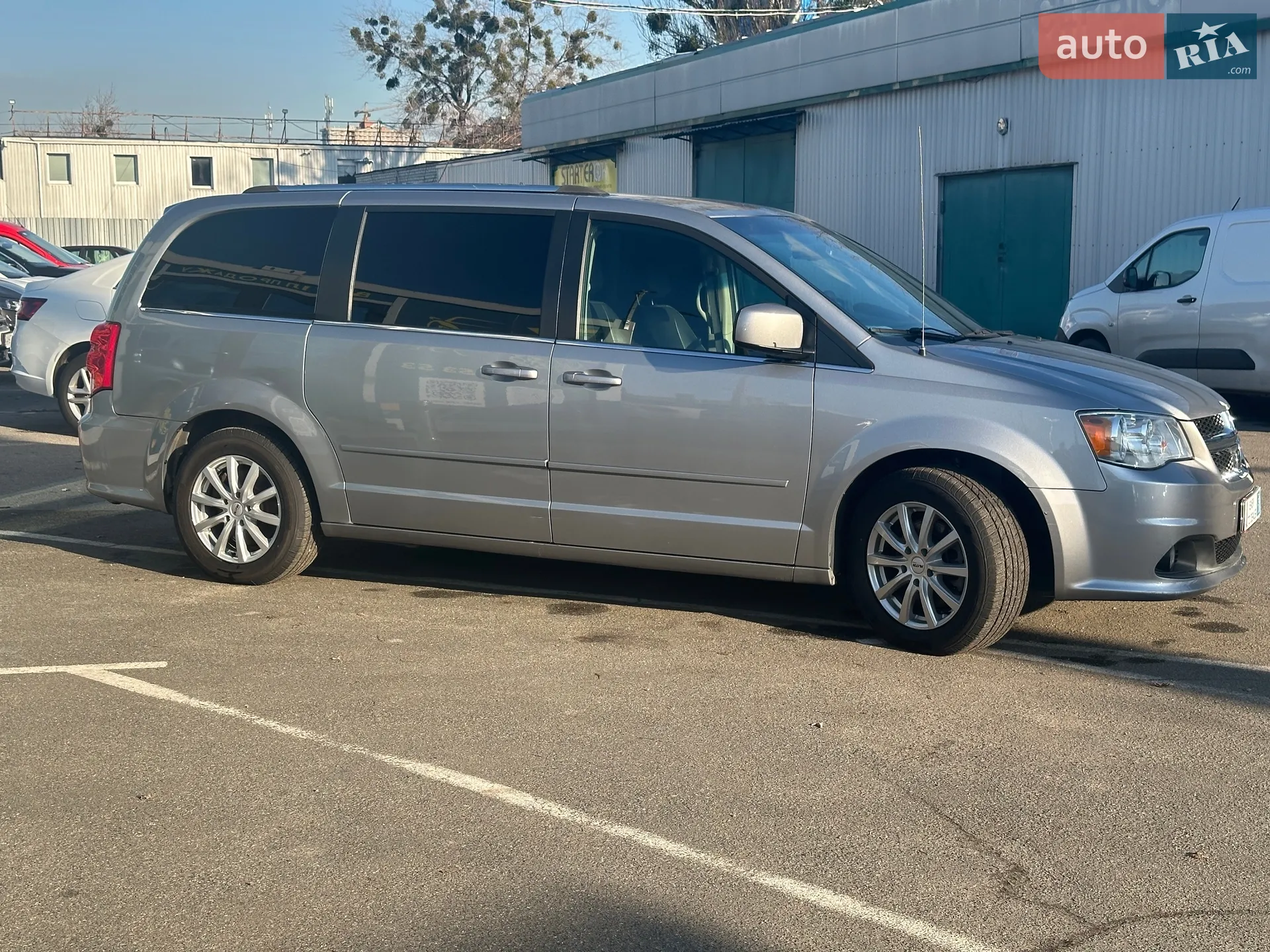 2017 Dodge Caravan - мініатюра 4