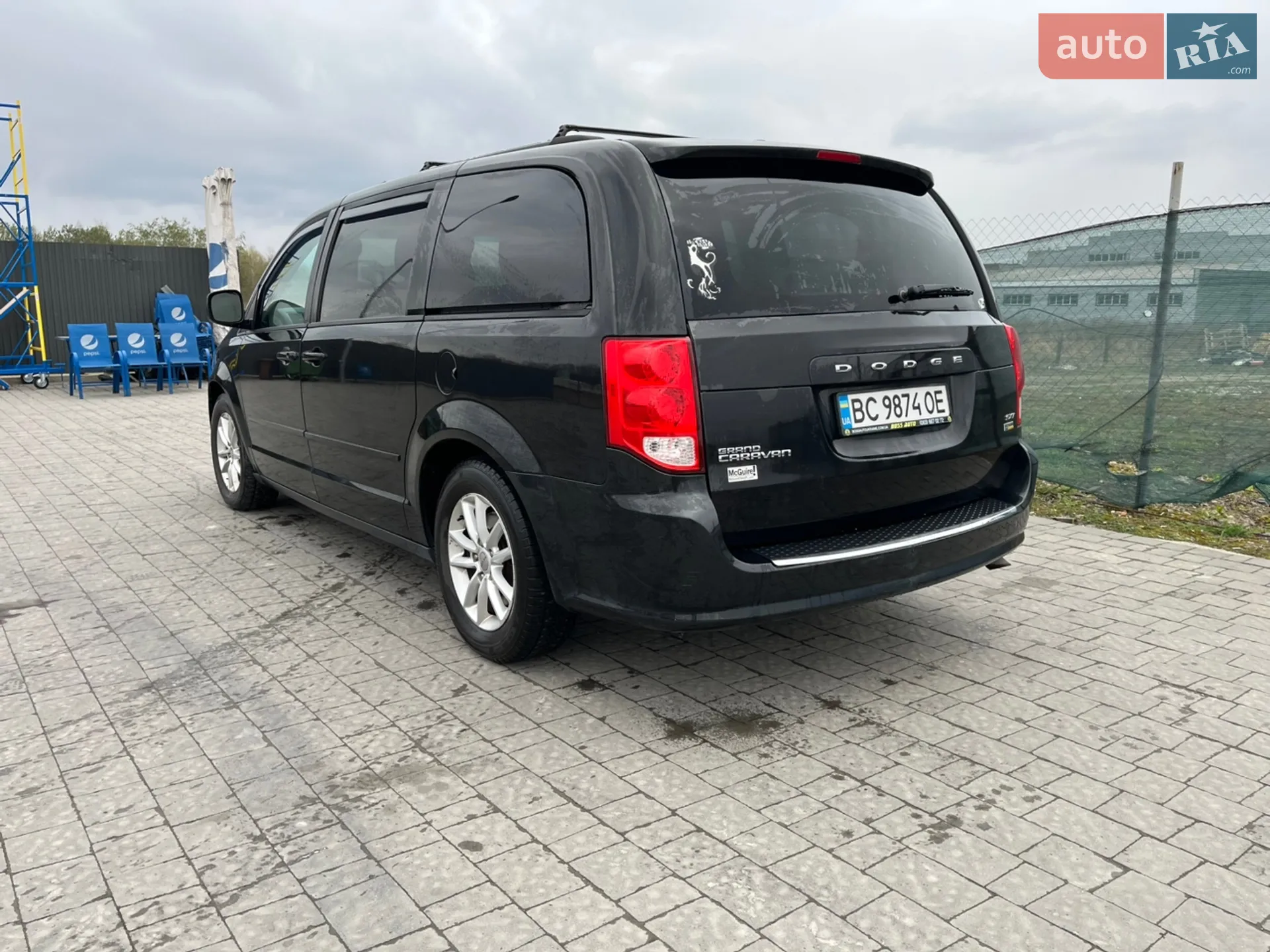 2016 Dodge Caravan - мініатюра 13