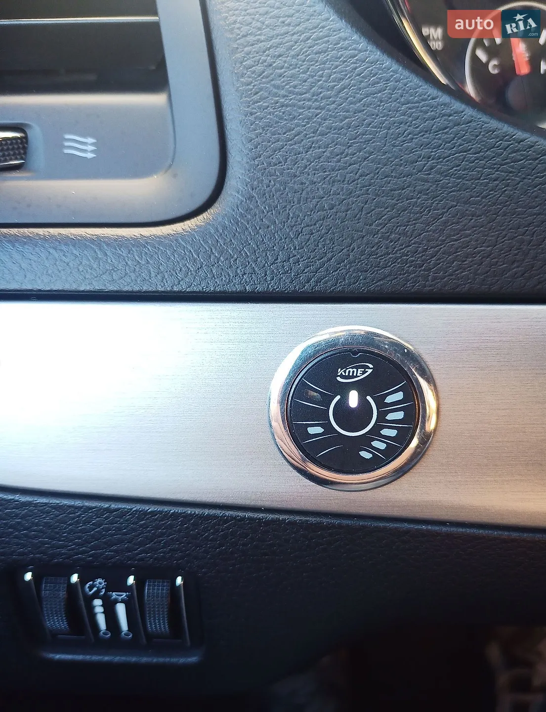 2017 Dodge Caravan - мініатюра 28
