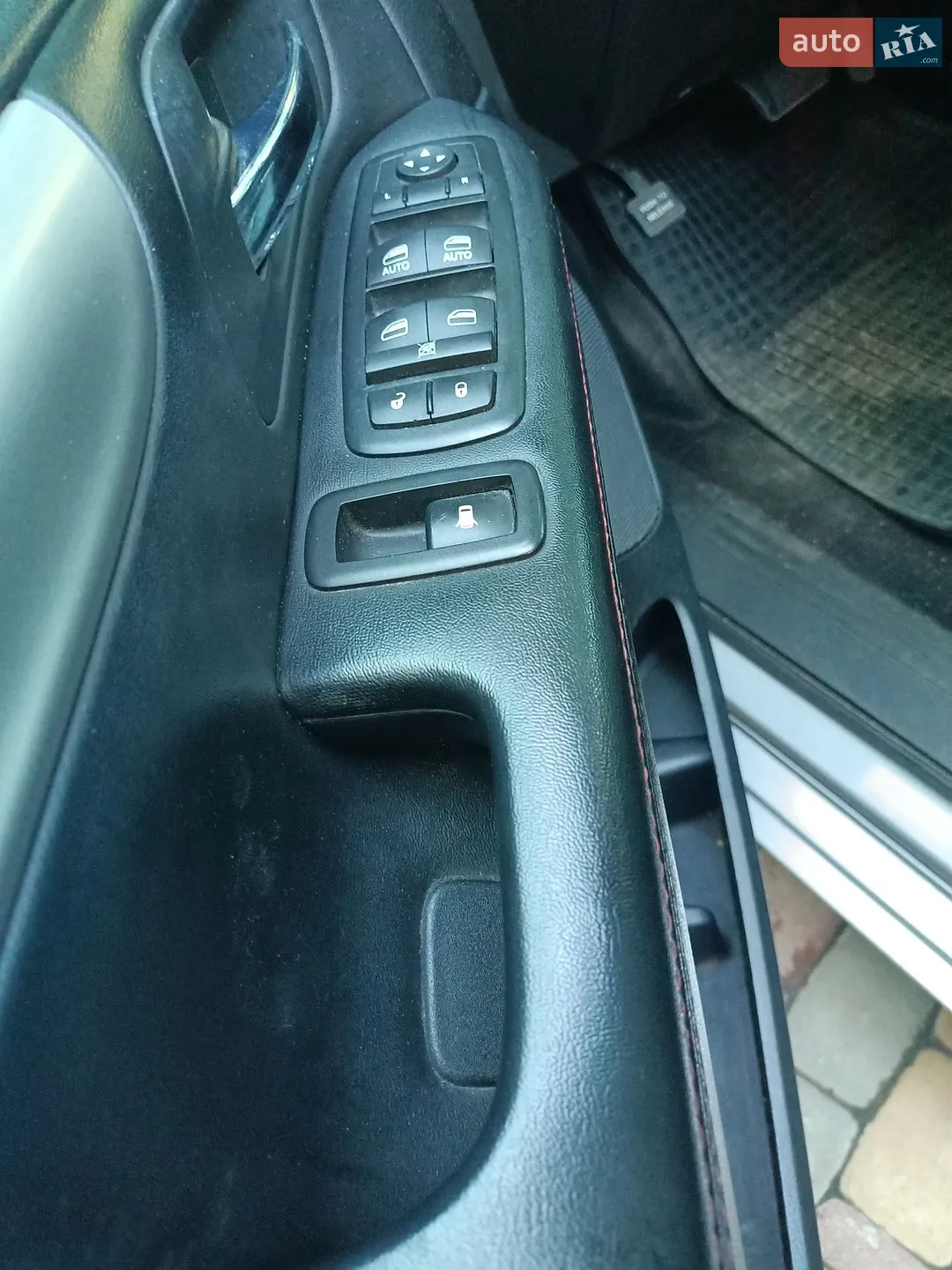 2016 Dodge Caravan - мініатюра 13