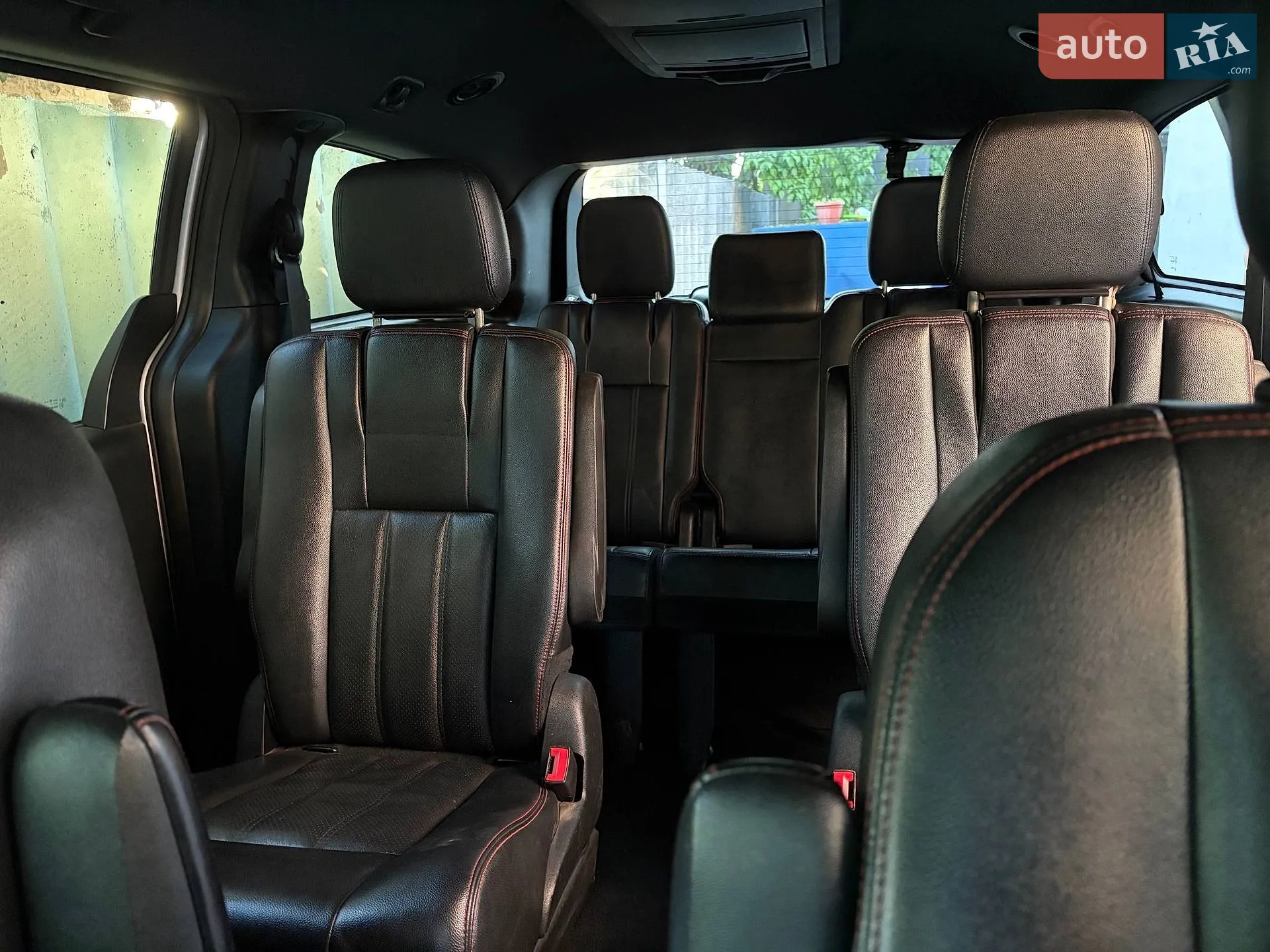 2016 Dodge Caravan - мініатюра 17