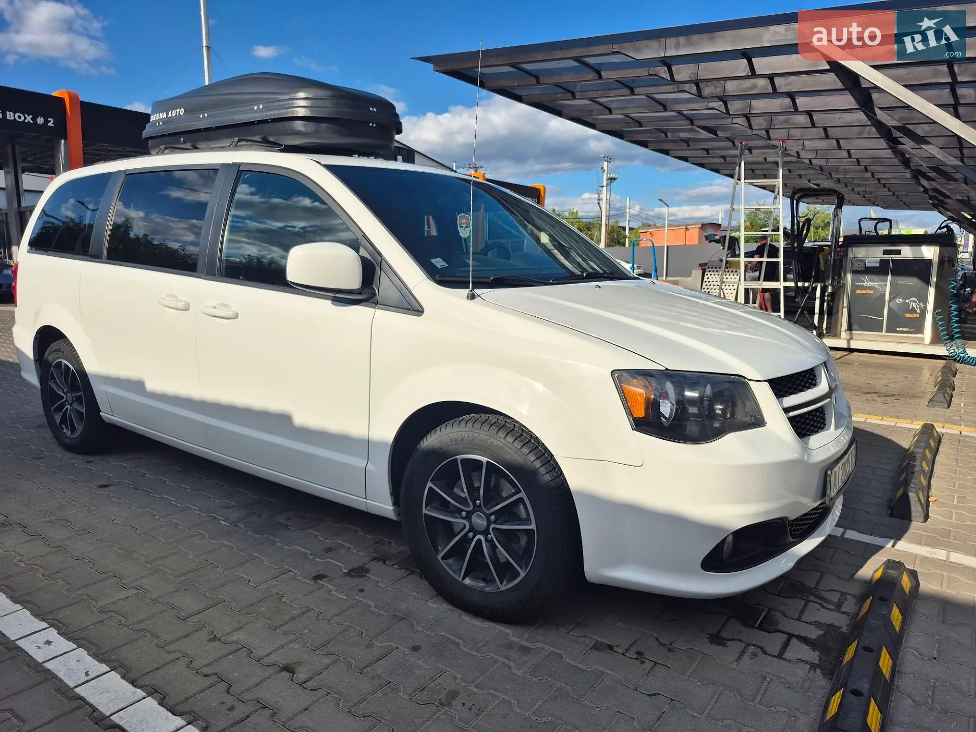 2019 Dodge Caravan - мініатюра 7