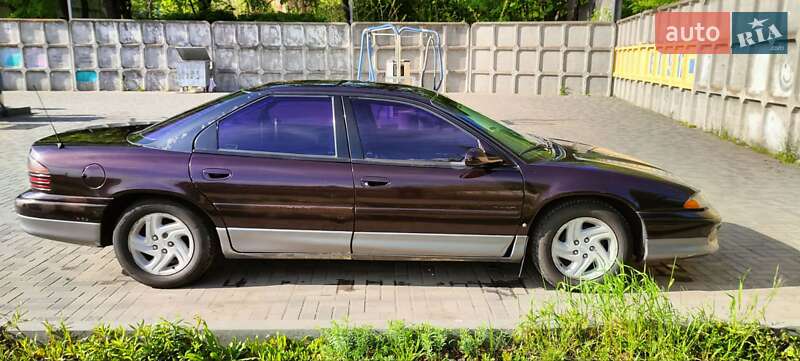 Седан Dodge Intrepid 1993 в Днепре