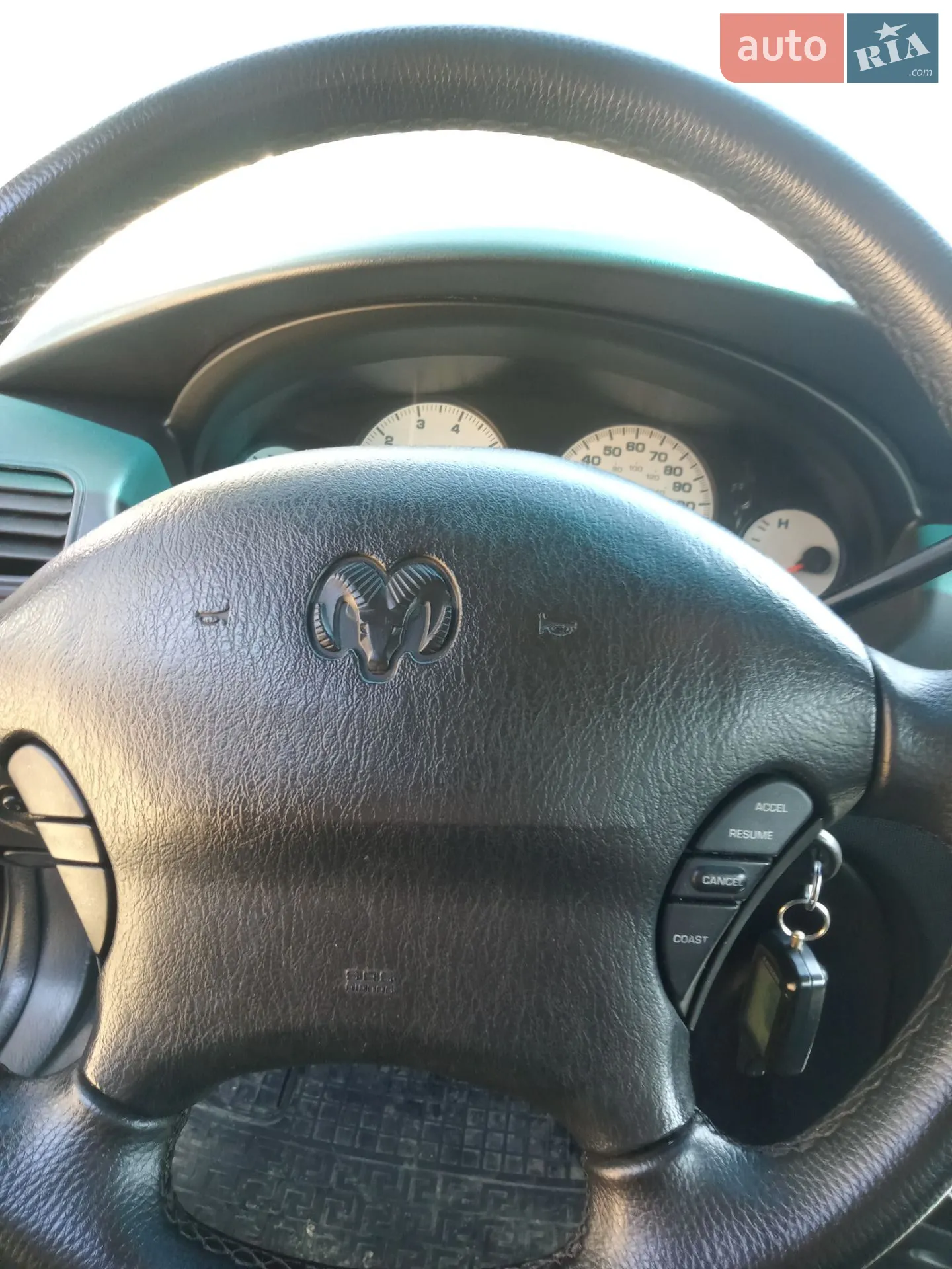 Dodge Intrepid 2004 VIN 2B3HD46R04H675841 фото оголошення 13 з 21
