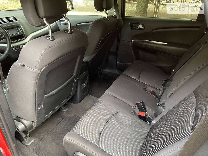 Позашляховик / Кросовер Dodge Journey 2012 в Житомирі фото 22 Позашляховик / Кросовер Dodge Journey 2012 в Житомирі