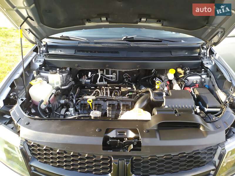 Внедорожник / Кроссовер Dodge Journey 2015 в Новомосковске