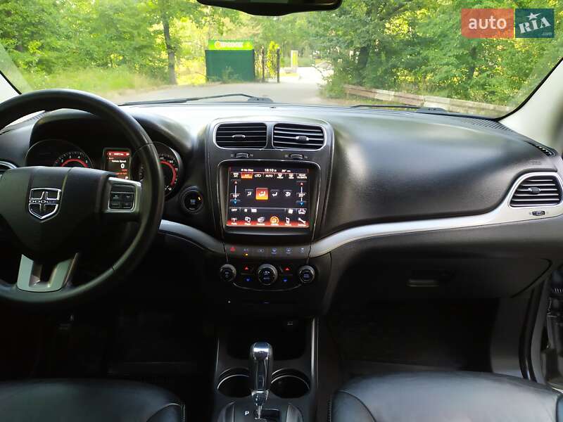 Внедорожник / Кроссовер Dodge Journey 2015 в Новомосковске