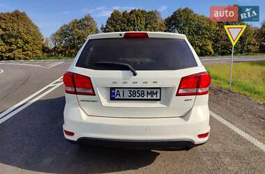 Минивэн Dodge Journey 2015 в 