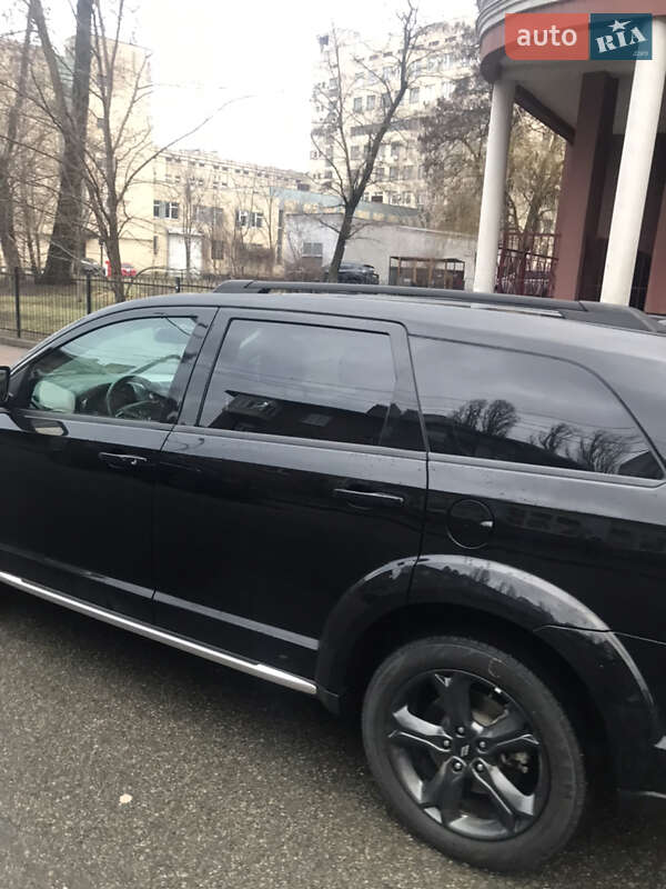 Внедорожник / Кроссовер Dodge Journey 2020 в Киеве