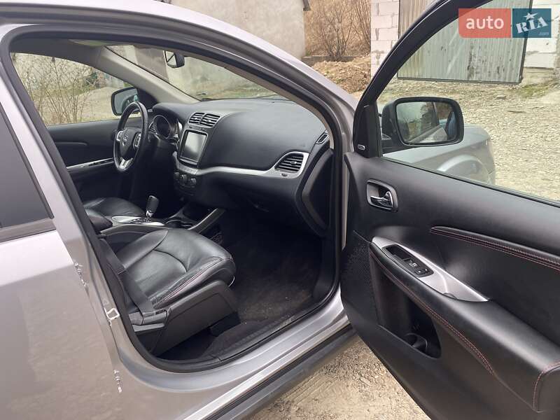 Внедорожник / Кроссовер Dodge Journey 2019 в Херсоне