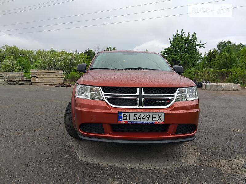 Внедорожник / Кроссовер Dodge Journey 2013 в Полтаве