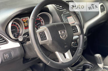 Внедорожник / Кроссовер Dodge Journey 2015 в 