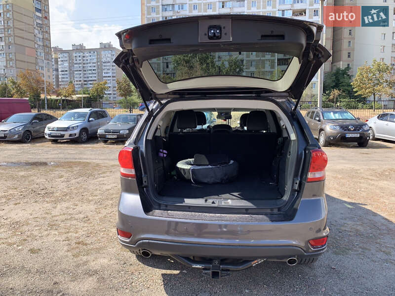 Внедорожник / Кроссовер Dodge Journey 2015 в Киеве