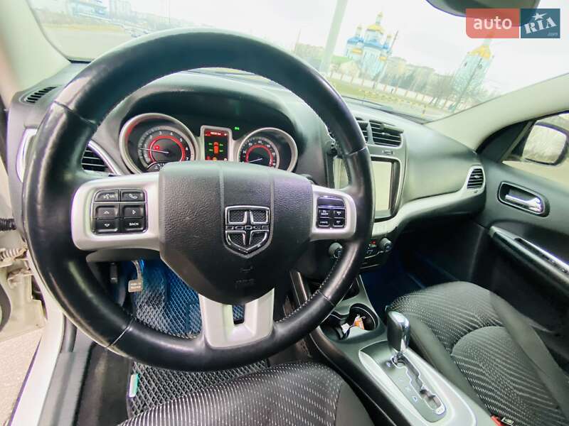Внедорожник / Кроссовер Dodge Journey 2015 в Кривом Роге фото 30 Внедорожник / Кроссовер Dodge Journey 2015 в Кривом Роге