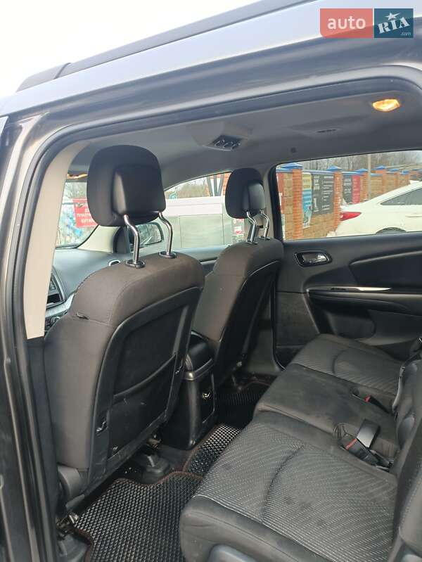 Універсал Dodge Journey 2015 в Володимирі