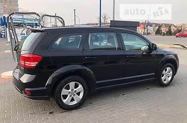 Седан Dodge Journey 2014 в 