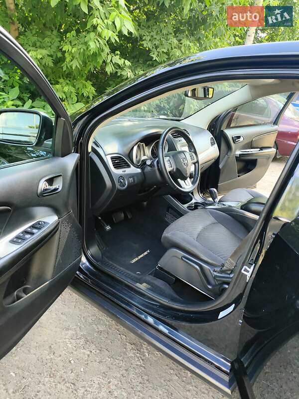 Внедорожник / Кроссовер Dodge Journey 2014 в Днепре