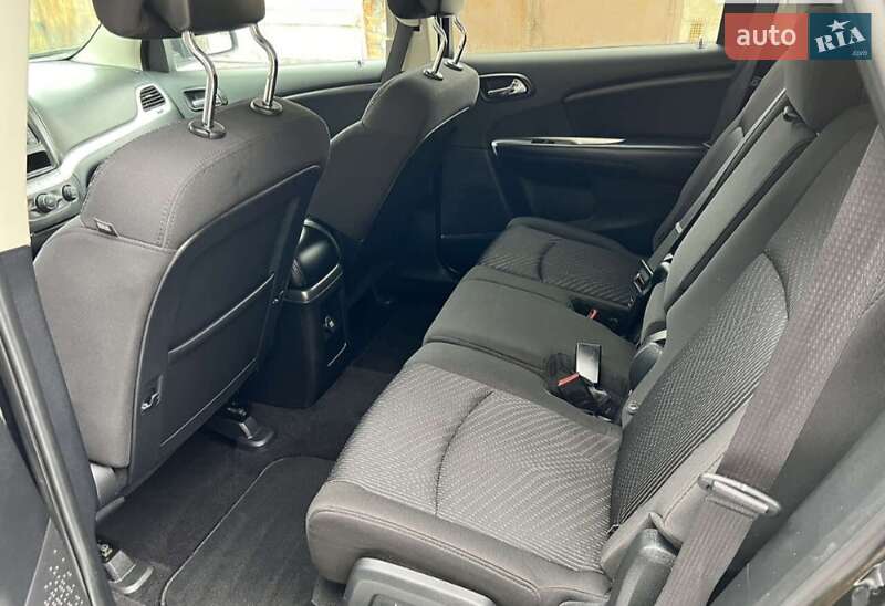 Внедорожник / Кроссовер Dodge Journey 2015 в Бориславе фото 20 Внедорожник / Кроссовер Dodge Journey 2015 в Бориславе