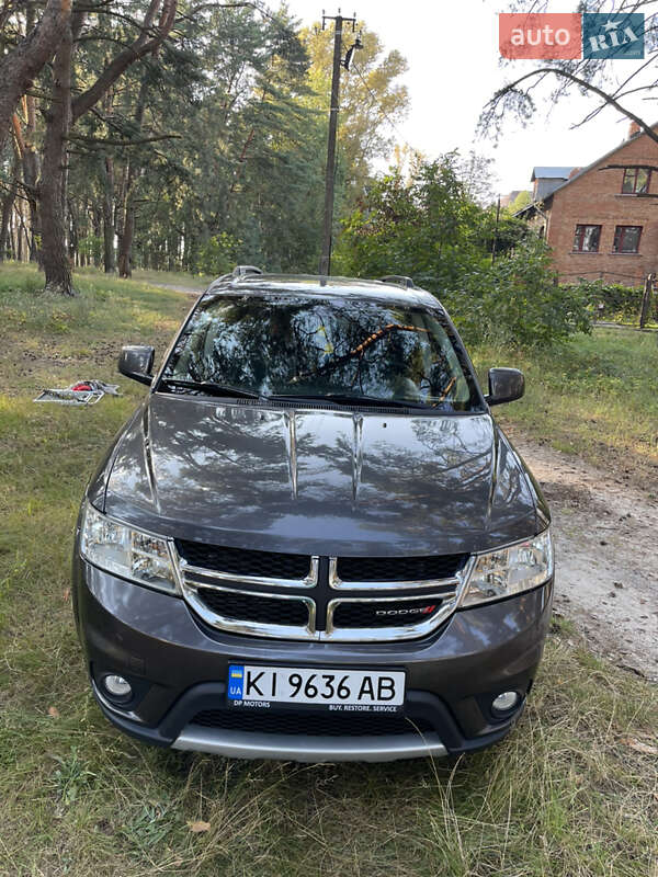 Позашляховик / Кросовер Dodge Journey 2015 в Сумах