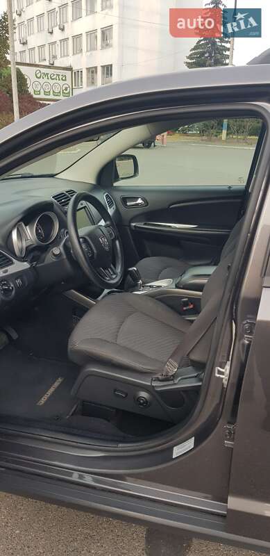Позашляховик / Кросовер Dodge Journey 2017 в Обухові