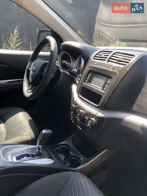 Внедорожник / Кроссовер Dodge Journey 2017 в Киеве фото 9 Внедорожник / Кроссовер Dodge Journey 2017 в Киеве