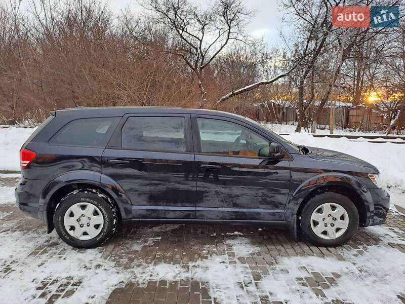 Внедорожник / Кроссовер Dodge Journey 2011 в Ивано-Франковске фото 4 Внедорожник / Кроссовер Dodge Journey 2011 в Ивано-Франковске