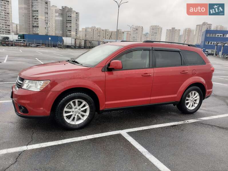 Позашляховик / Кросовер Dodge Journey 2015 в Києві