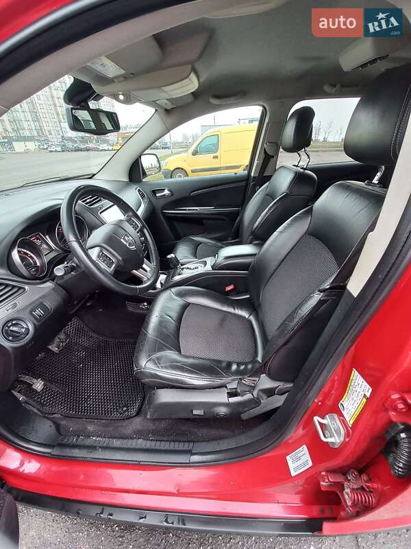 Внедорожник / Кроссовер Dodge Journey 2014 в Черкассах