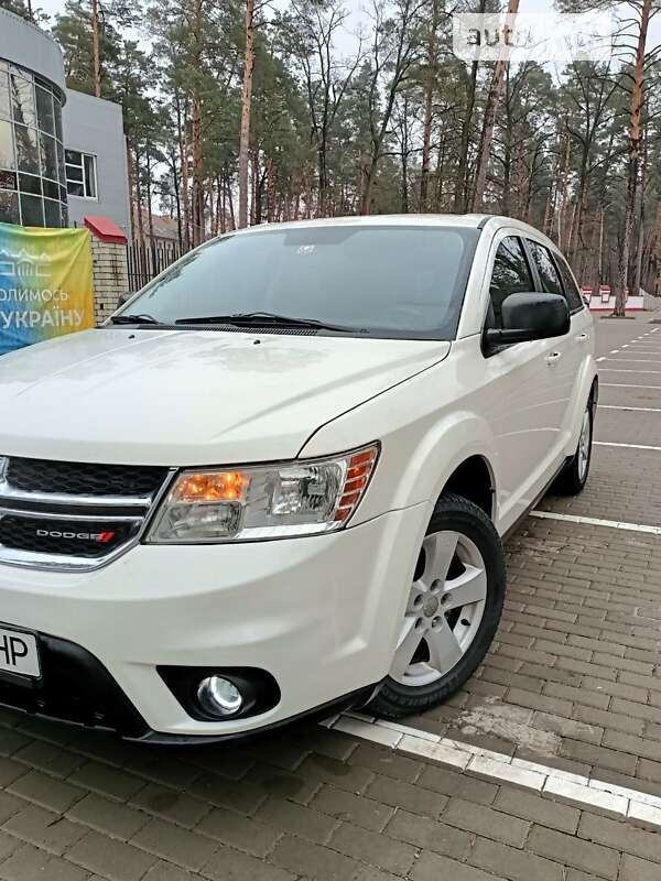 Позашляховик / Кросовер Dodge Journey 2012 в Бучі