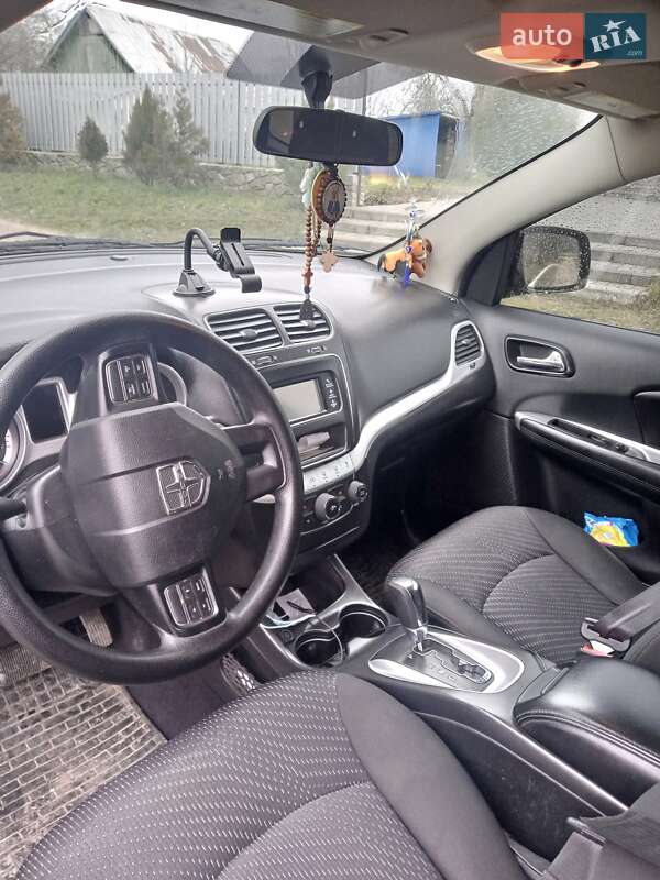 Внедорожник / Кроссовер Dodge Journey 2015 в Корсуне-Шевченковском