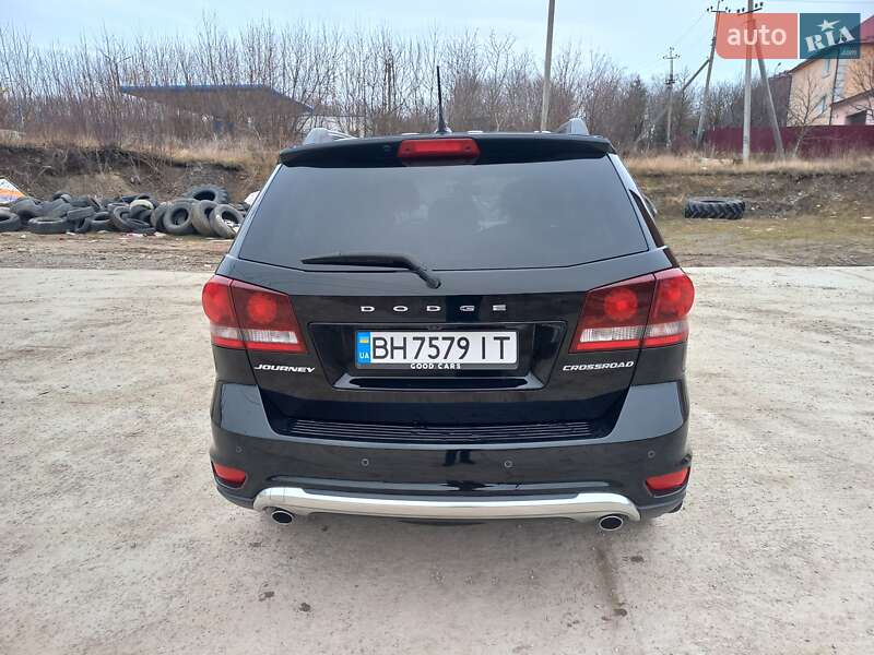 Внедорожник / Кроссовер Dodge Journey 2016 в Городке