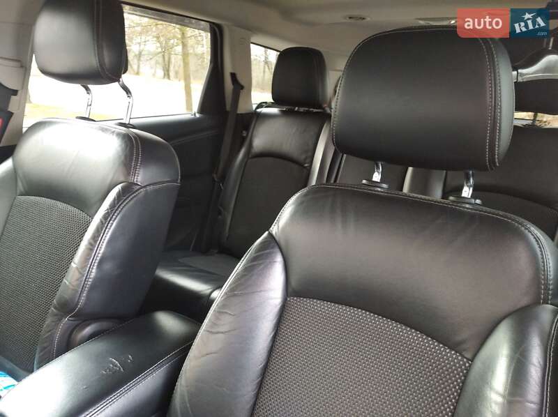Внедорожник / Кроссовер Dodge Journey 2015 в Житомире фото 20 Внедорожник / Кроссовер Dodge Journey 2015 в Житомире