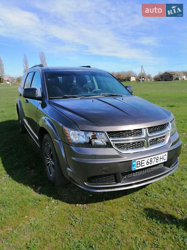 Позашляховик / Кросовер Dodge Journey 2017 в Миколаєві фото 12 Позашляховик / Кросовер Dodge Journey 2017 в Миколаєві