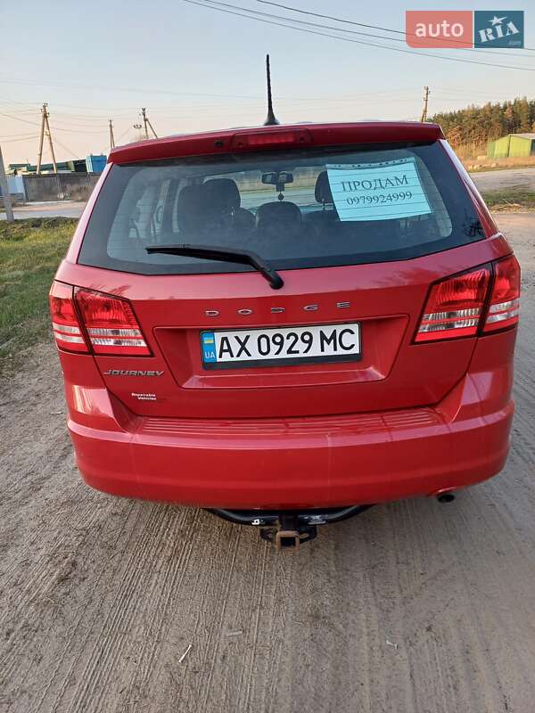 Внедорожник / Кроссовер Dodge Journey 2014 в Чугуеве