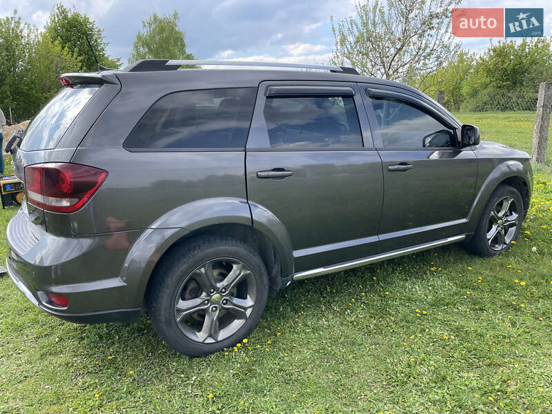 Позашляховик / Кросовер Dodge Journey 2014 в Рівному