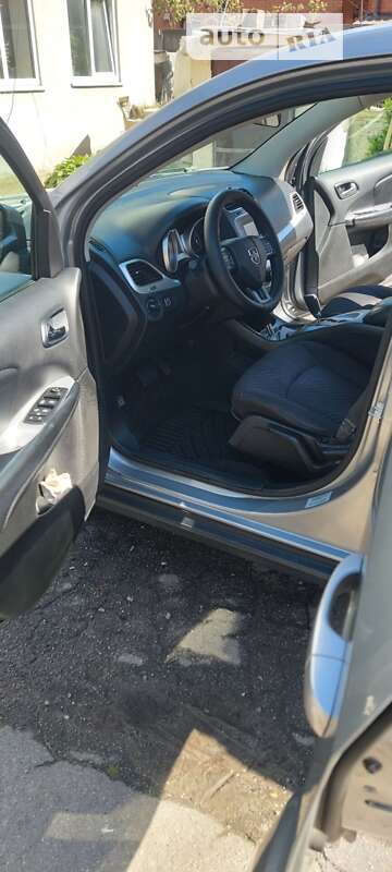 Позашляховик / Кросовер Dodge Journey 2016 в Києві