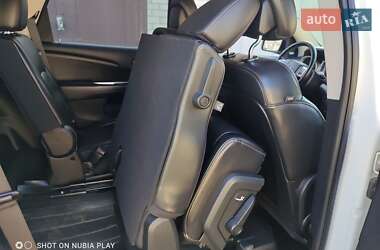 Внедорожник / Кроссовер Dodge Journey 2016 в 