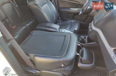 Внедорожник / Кроссовер Dodge Journey 2016 в 