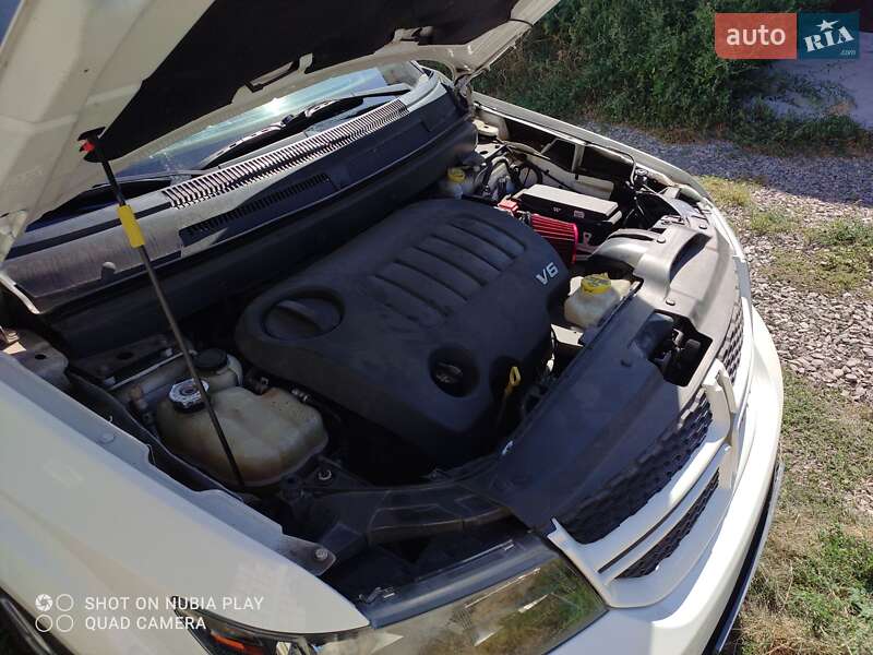 Внедорожник / Кроссовер Dodge Journey 2016 в Черкассах