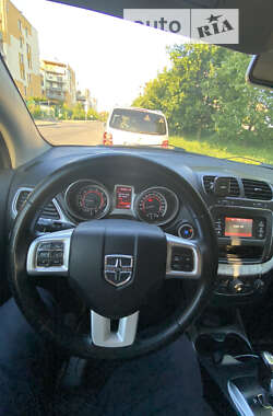 Позашляховик / Кросовер Dodge Journey 2012 в Києві