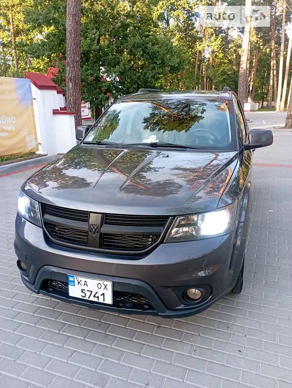 Позашляховик / Кросовер Dodge Journey 2015 в Бучі