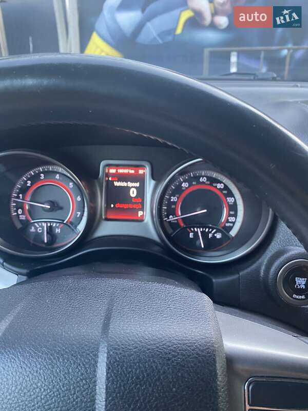 Позашляховик / Кросовер Dodge Journey 2015 в Умані