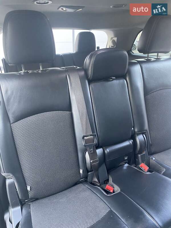 Позашляховик / Кросовер Dodge Journey 2015 в Умані