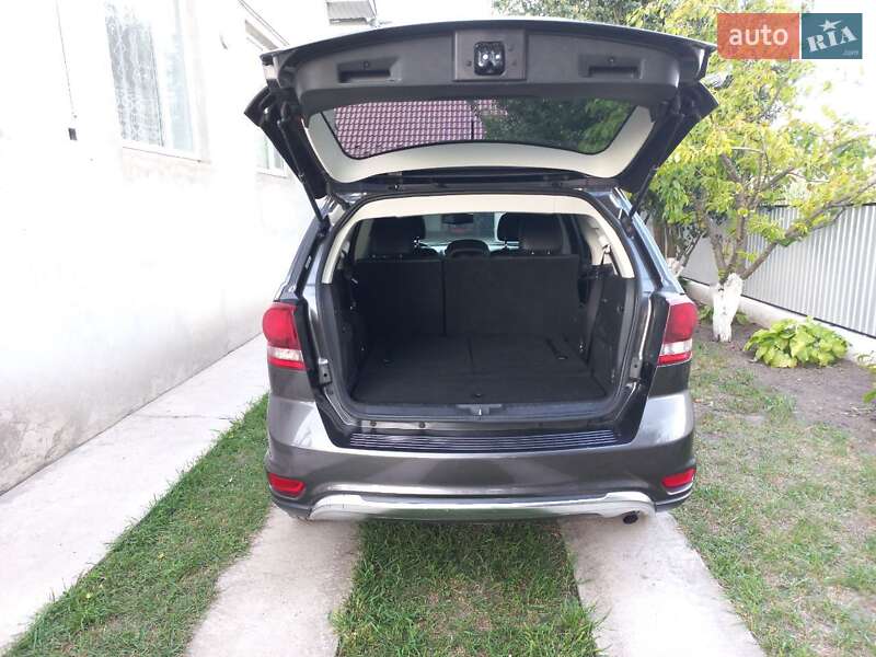 Внедорожник / Кроссовер Dodge Journey 2015 в Городенке