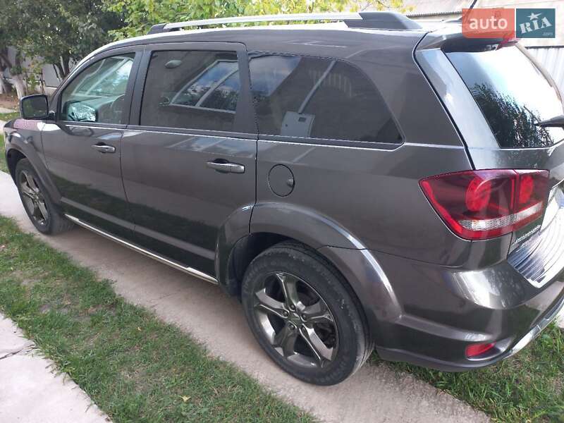 Внедорожник / Кроссовер Dodge Journey 2015 в Городенке
